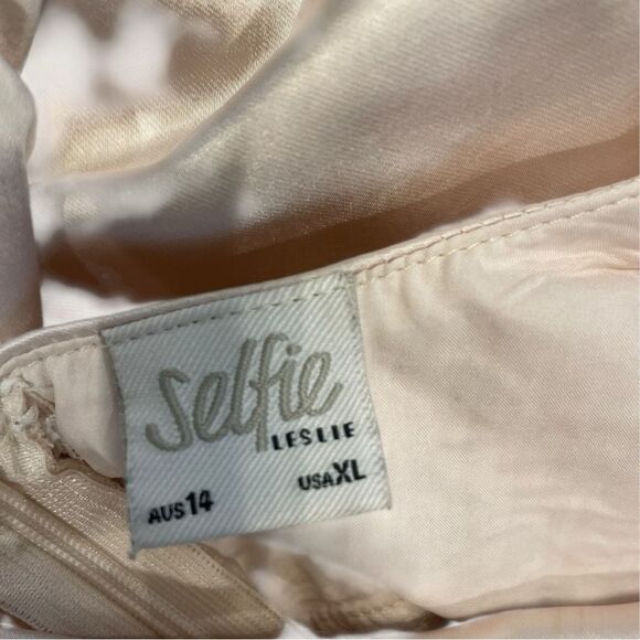 Selfie Leslie Shaken Not Stirred Chsmpagne Cut Out Mini Dress XL - Picture 10 of 12